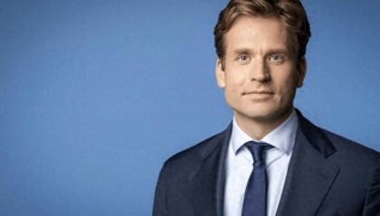 荷兰紧急对华服软,晚了!安世中国留下一封信,拒绝美元结算,欧盟紧急一通电话打往北京