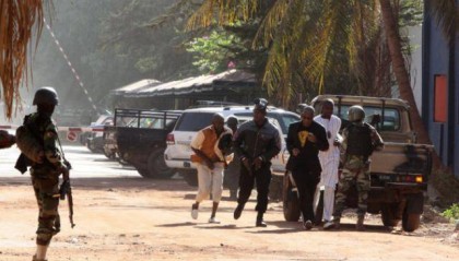 中美呼吁立即撤侨，中资遭针对性袭击，美俄欧再次得到血泪教训