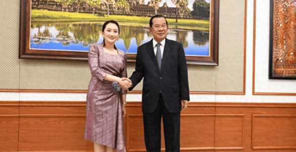 靠西方，靠不住！和柬埔寨打了一仗之后，泰国彻底醒悟！卡了中国4年的军购案，泰方终于点头