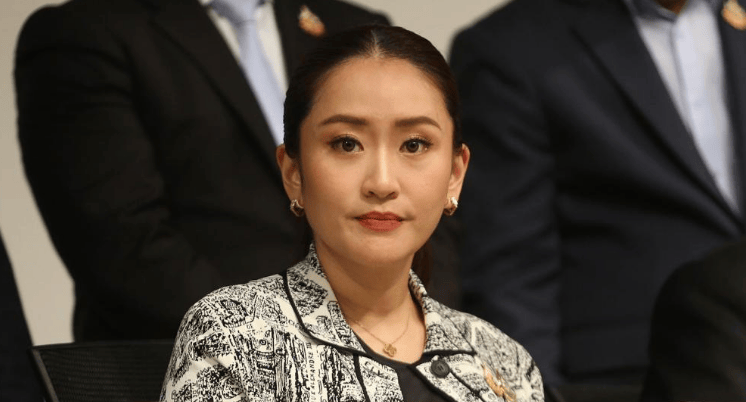 靠西方，靠不住！和柬埔寨打了一仗之后，泰国彻底醒悟！卡了中国4年的军购案，泰方终于点头