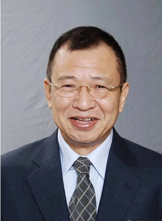 吴彤发长文追忆许绍雄：他73岁只身一人录节目