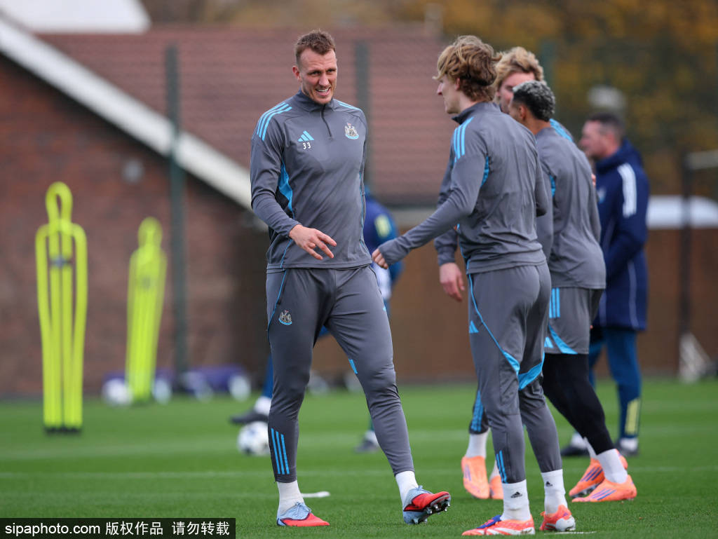 疯了!纽卡挖米兰4大核心,博特曼换托莫里,双边交易要毁红黑?